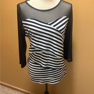 Women’s Vecceli Italy black striped layered shirt w/ sheer chest & sleeves sz M